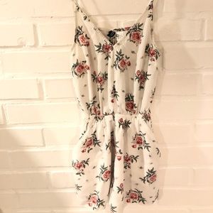 Flower print romper
